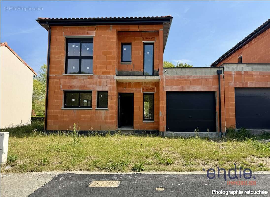 Maison à SAINT-GENIES-BELLEVUE