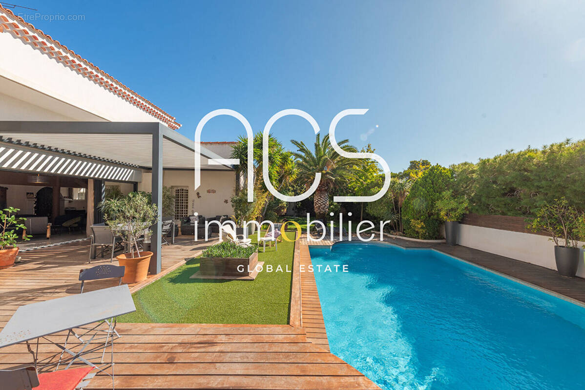 Maison à CARRY-LE-ROUET