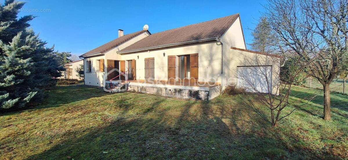 Maison à NOGENT-SUR-VERNISSON