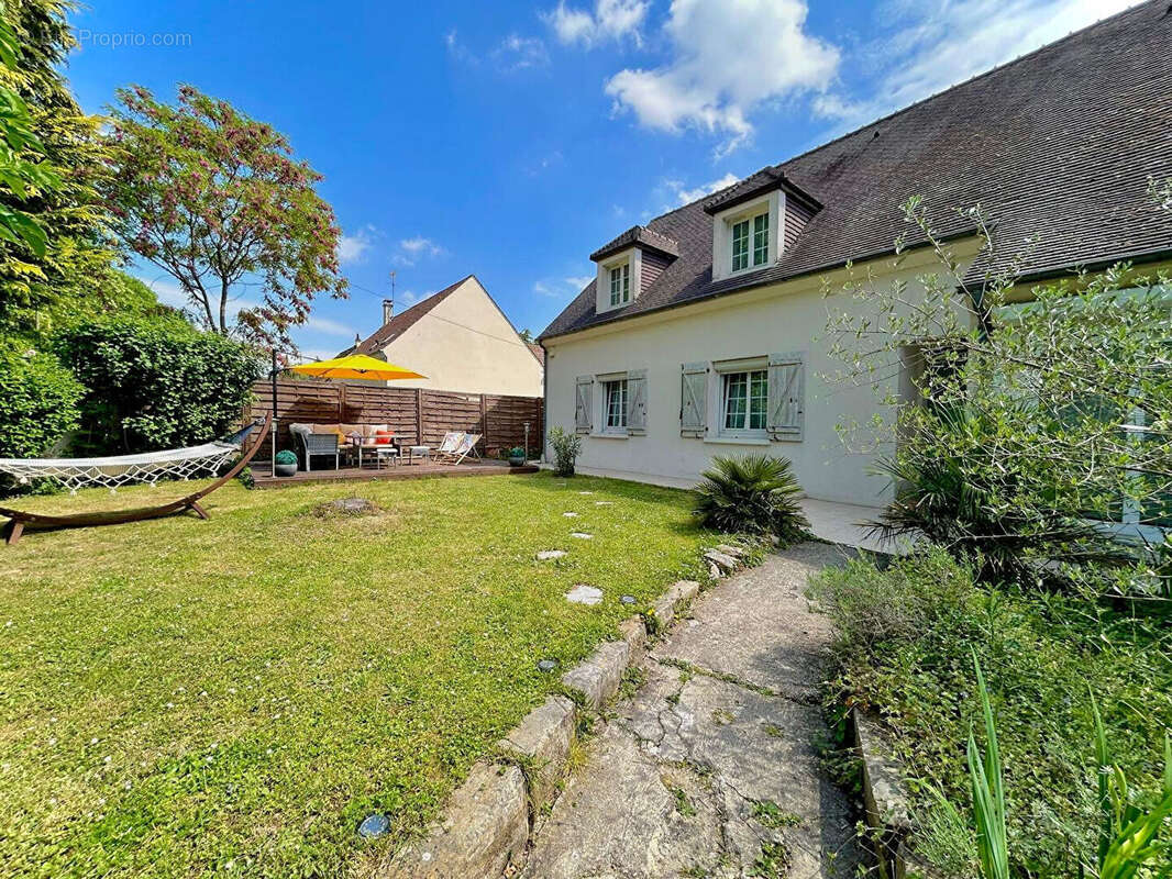 Maison à FONTENAY-EN-PARISIS