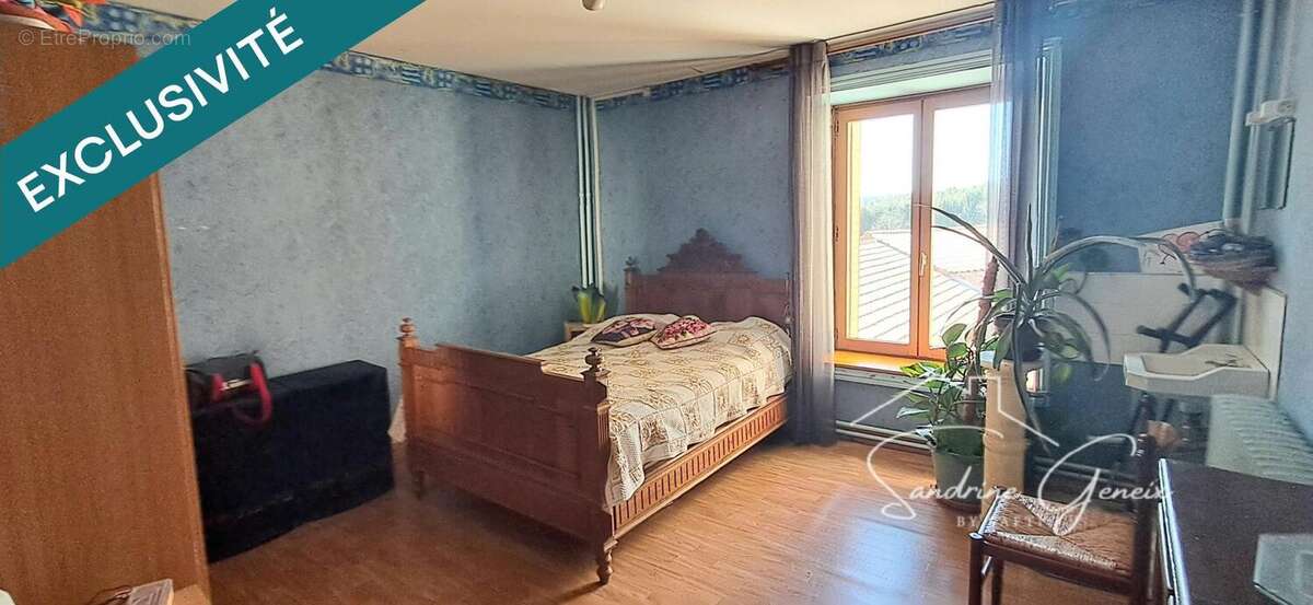 Maison 220 m² à Fournols  - photo 8