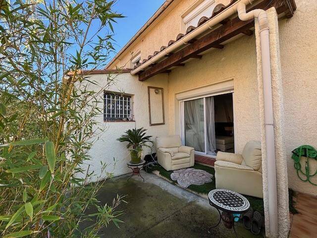   - Maison à TOULOUGES