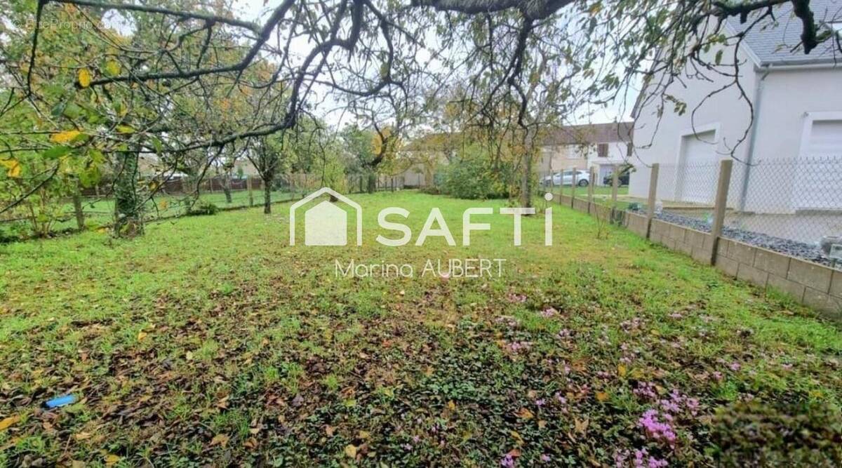 Photo 1 - Terrain à BONNEVAL