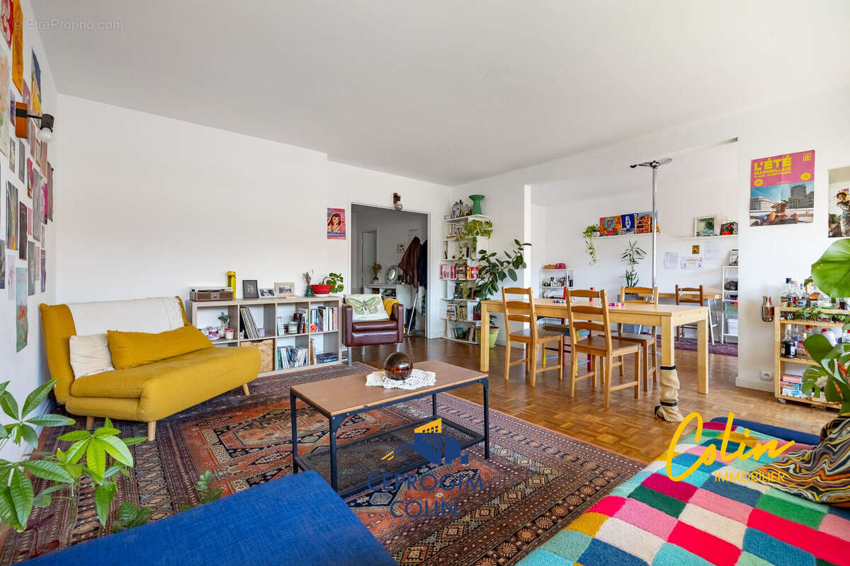 Appartement 106 m² à Marseille-6e  - photo 9