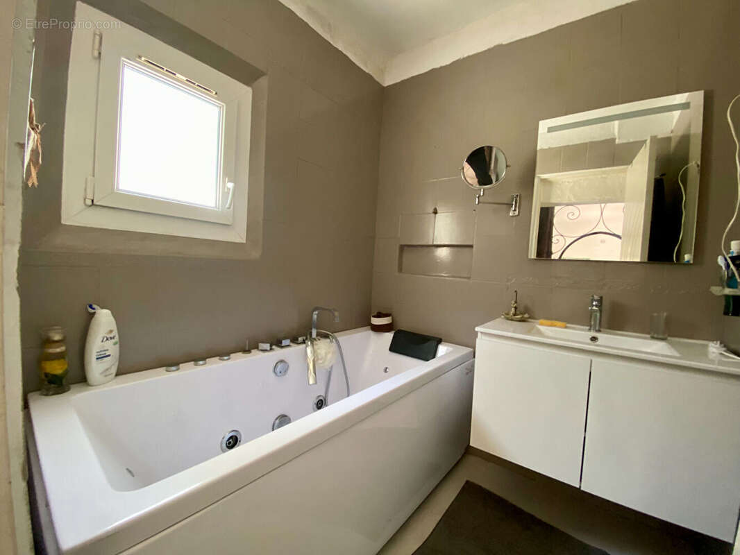 Maison à DRAGUIGNAN