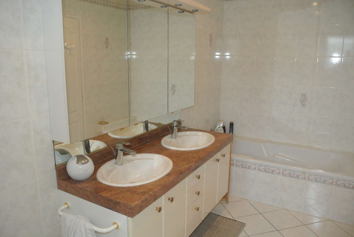 Maison à MIRAMONT-DE-GUYENNE