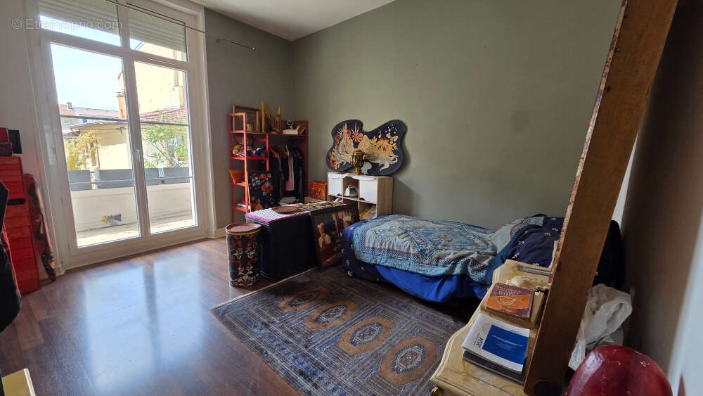 Appartement à ROMANS-SUR-ISERE