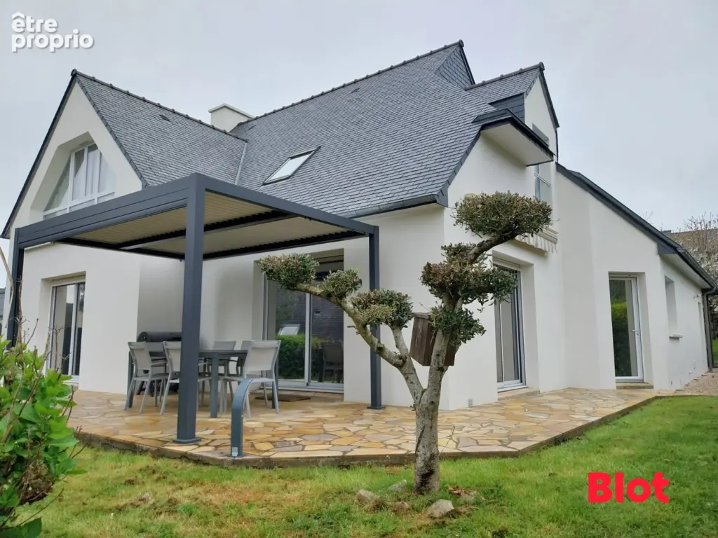 Maison 7 pièces 182 m² à vendre à Vitre (35500) - photo 2