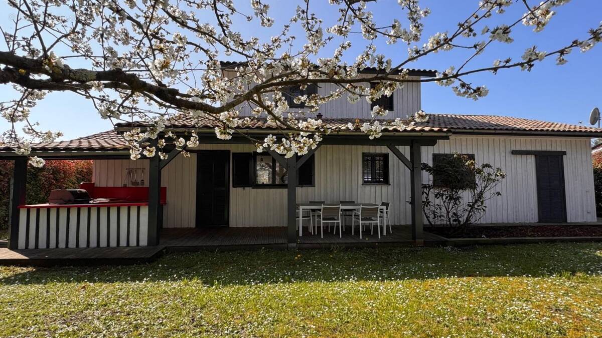 Maison à LEGE-CAP-FERRET