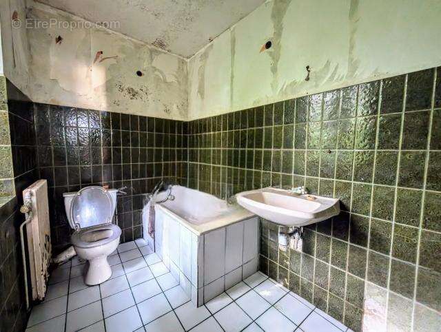 Maison à AUVERS-SUR-OISE