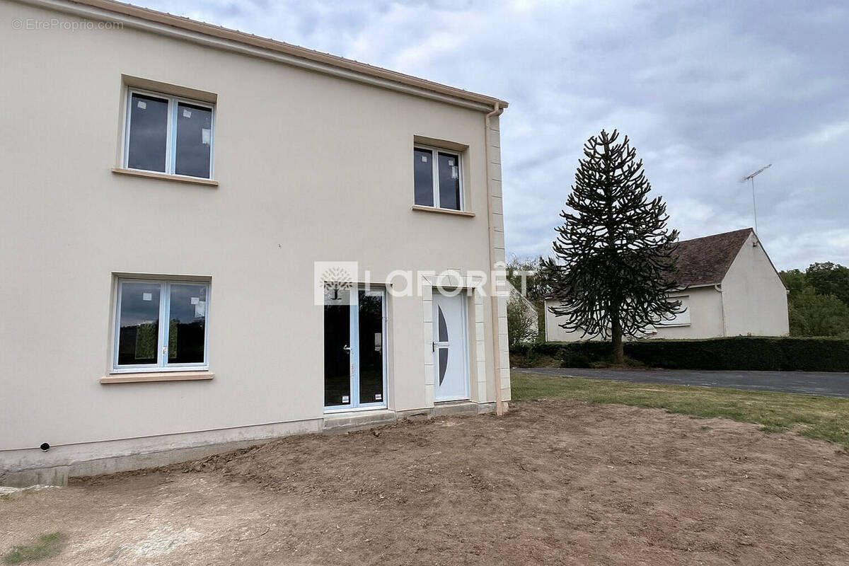 Maison à HONDAINVILLE