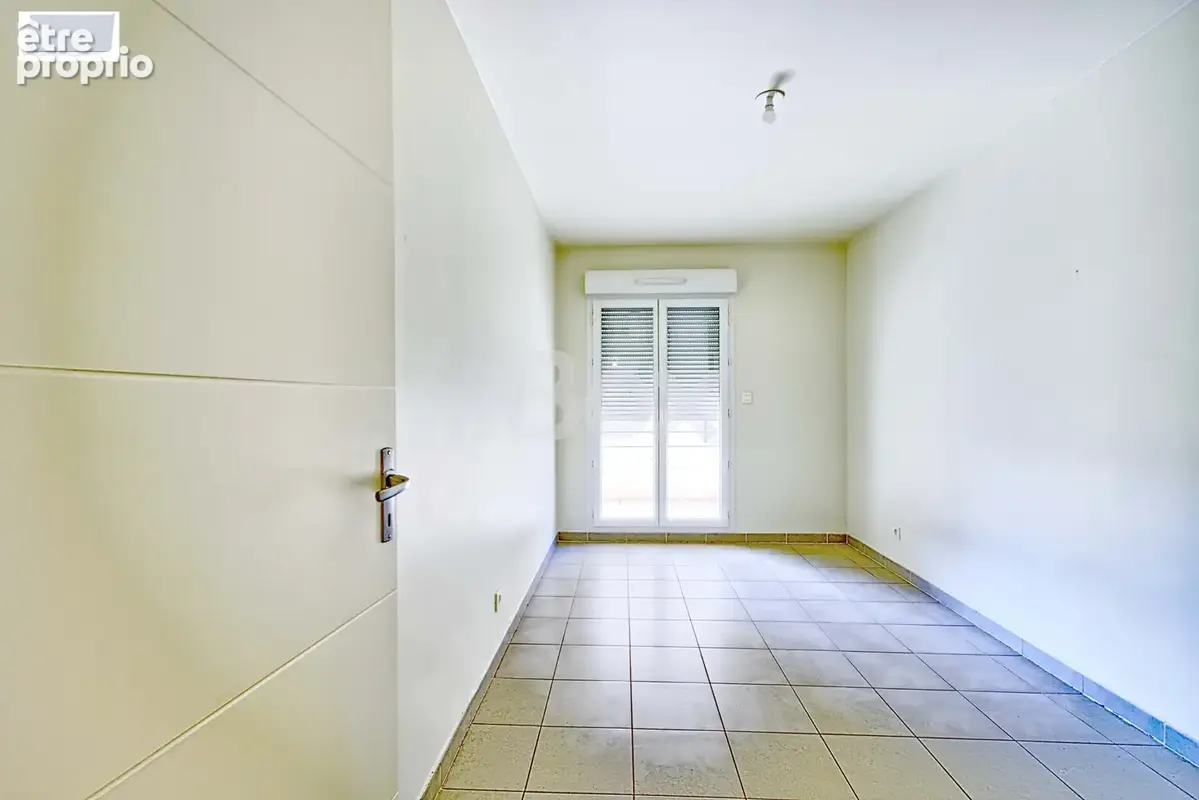 TOULON Est, T3 de 60.50m2 avec garage sous-sol. - photo 6