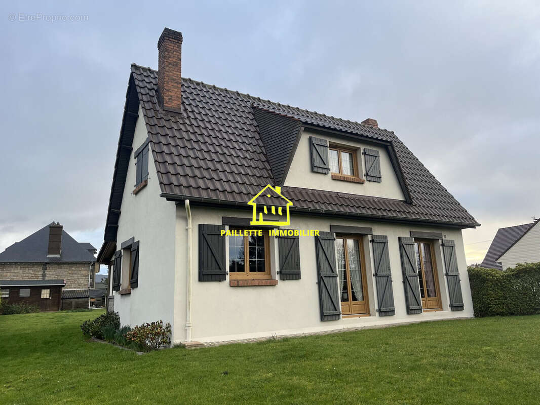 Maison à SAINT-MAURICE-D'ETELAN