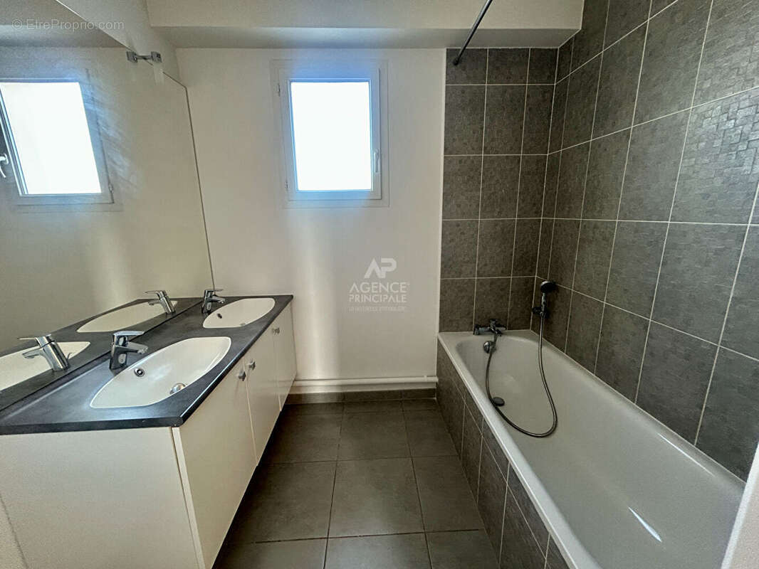 Appartement ACHERES 4 pièce(s) 78 m2 - photo 7