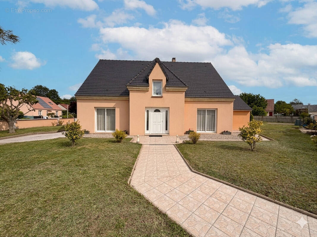 Maison à LUISANT