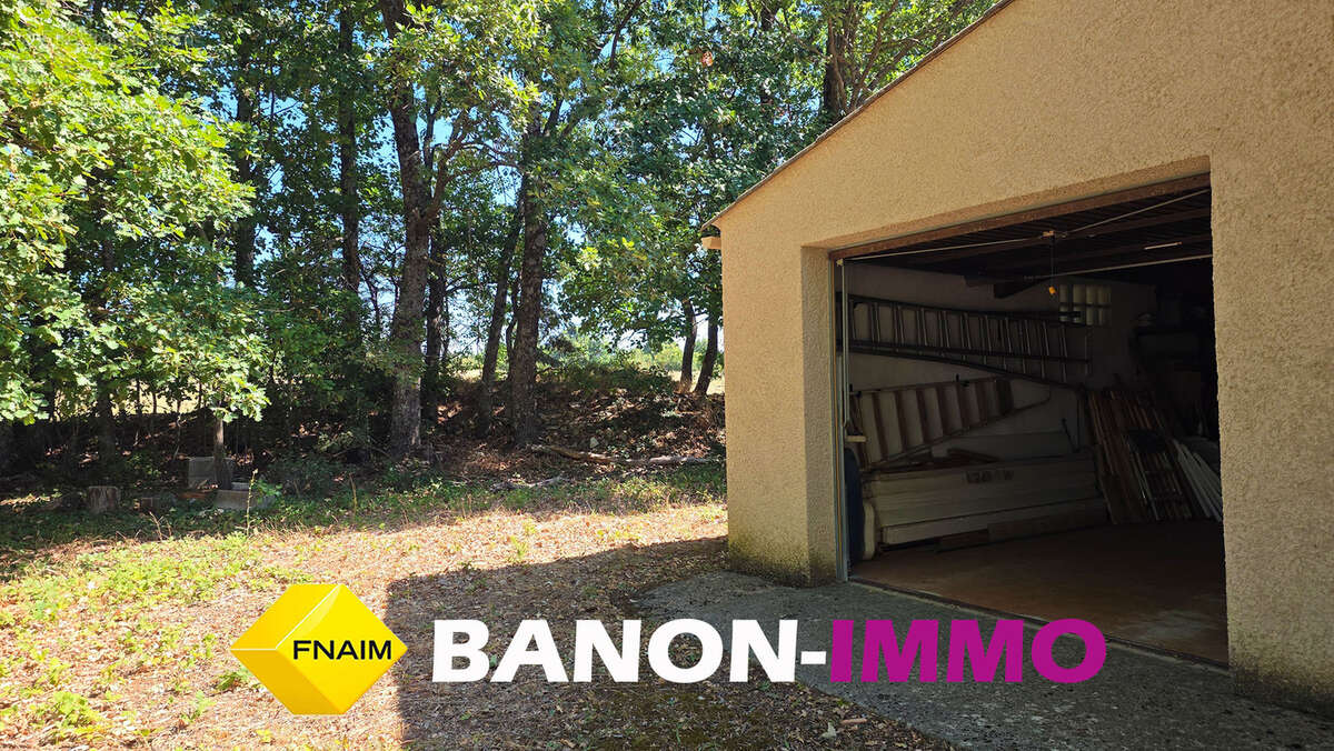 Maison de campagne sur 5 000 m2 de terrain - photo 3