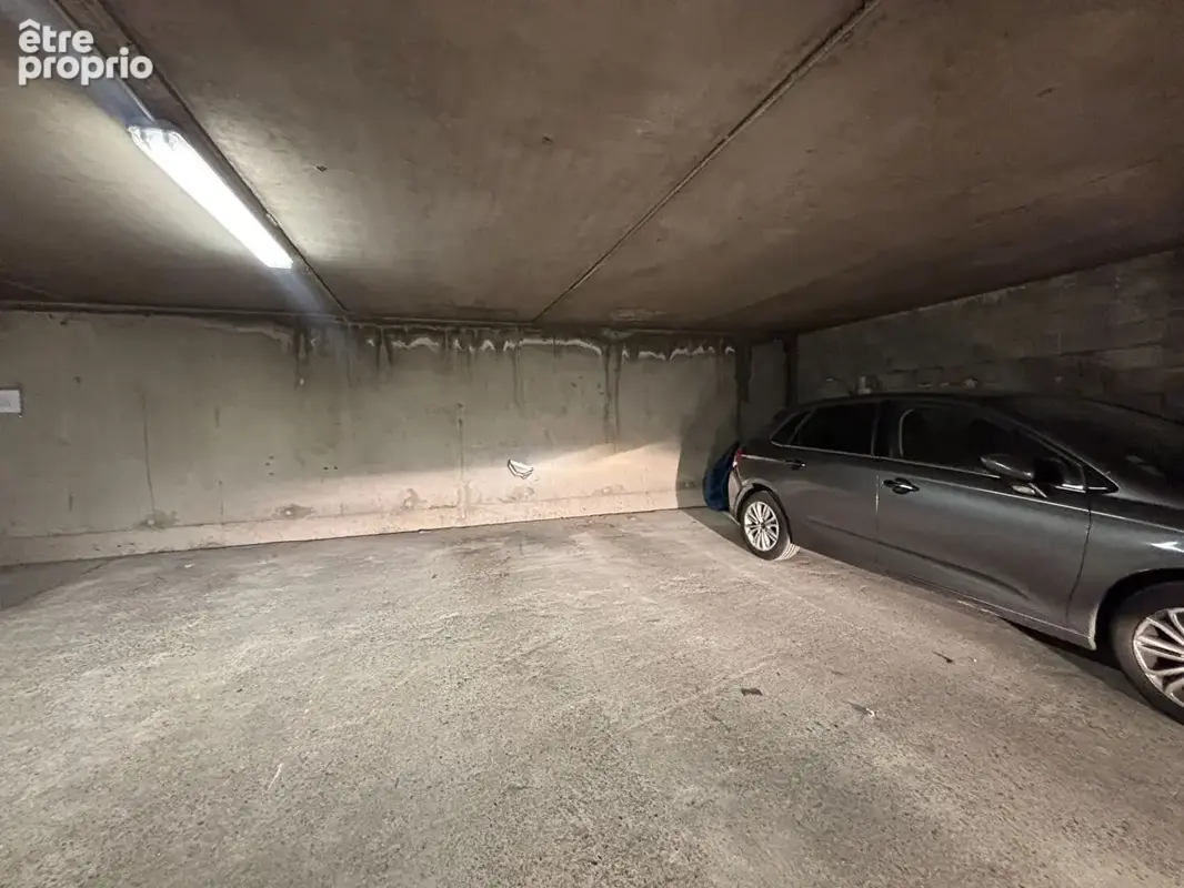 A découvrir sur Nancy ! ce bel appartement de type 2  avec ascenseur à deux pas du parc Ste Marie , orienté sud ouest  :47 m2 ha - photo 7