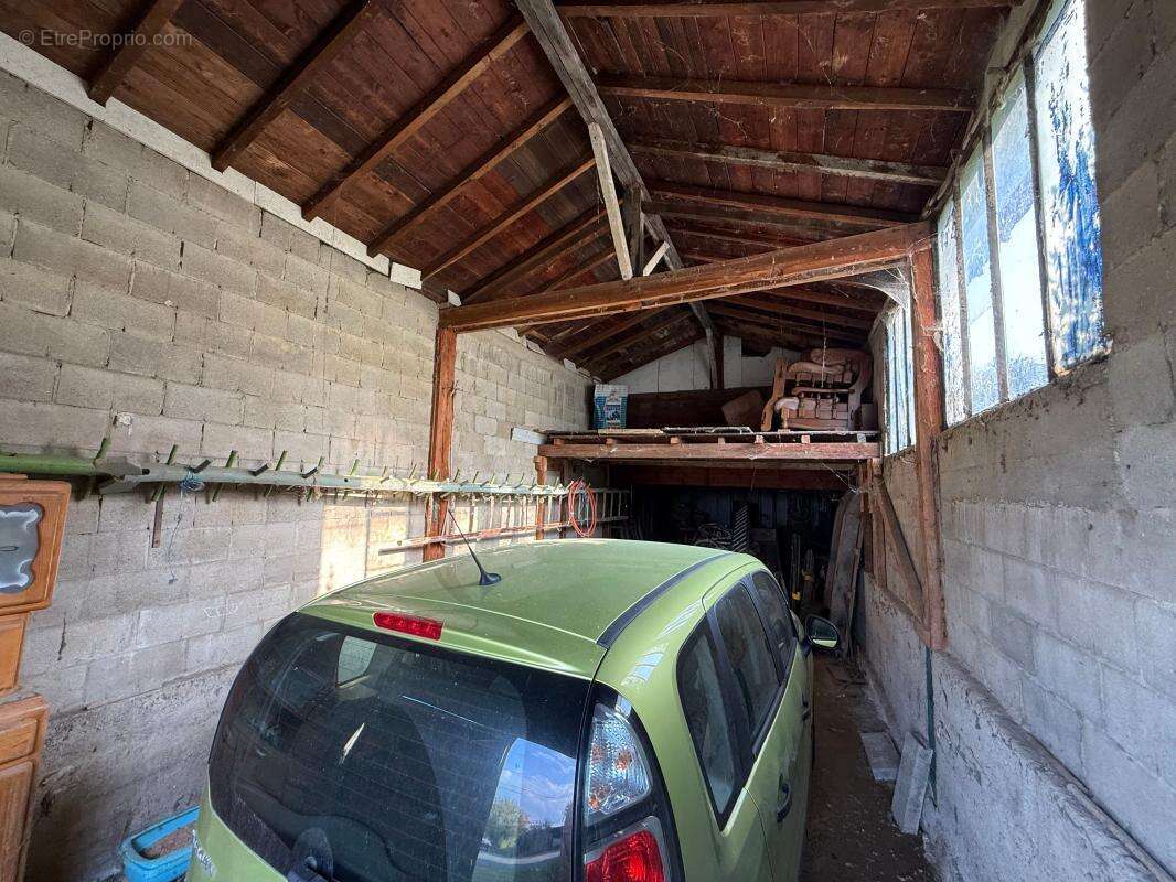 Maison à SOURCIEUX-LES-MINES