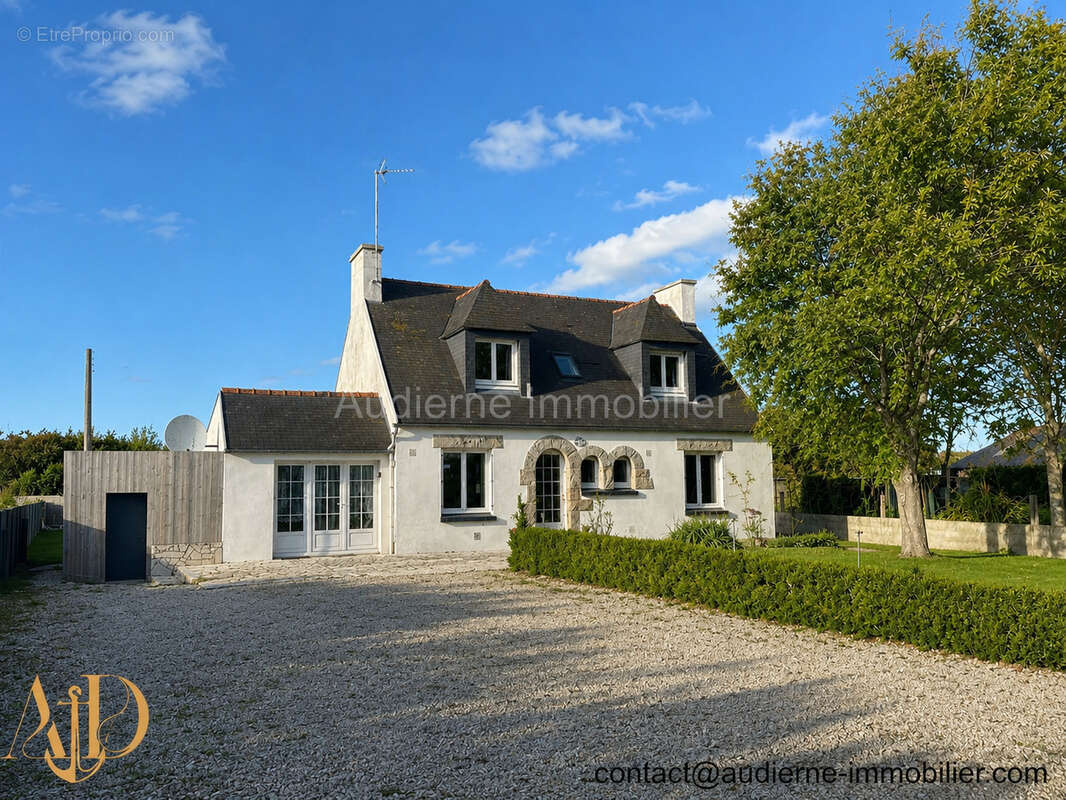 Maison à AUDIERNE