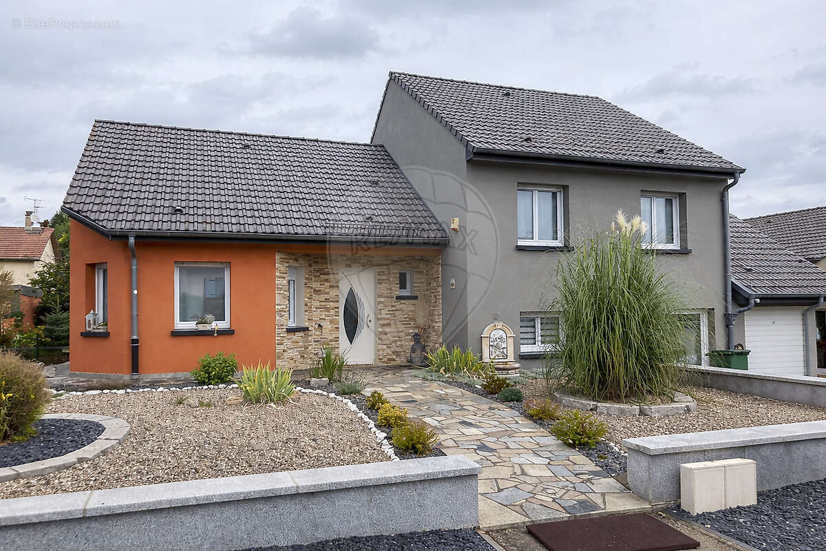 Maison à ERROUVILLE