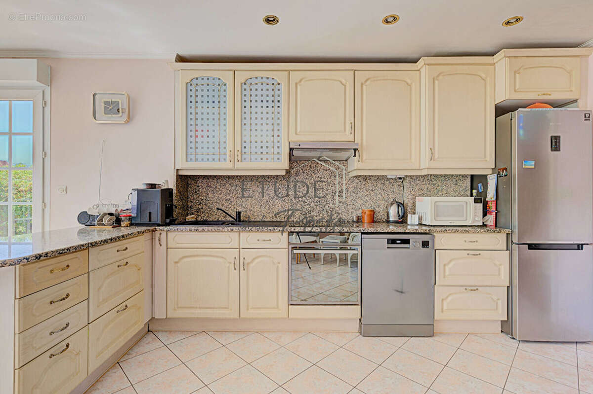 Maison Brunoy 9 pièce(s) 168 m2 - photo 6
