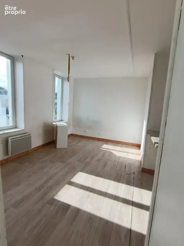 Immeuble / 152 m² / 157 500 EUR / LILLERS - photo 4