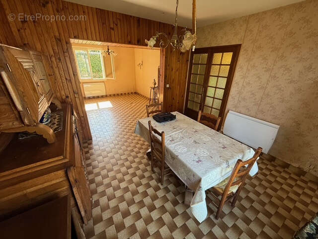 Maison à PLOUGRESCANT