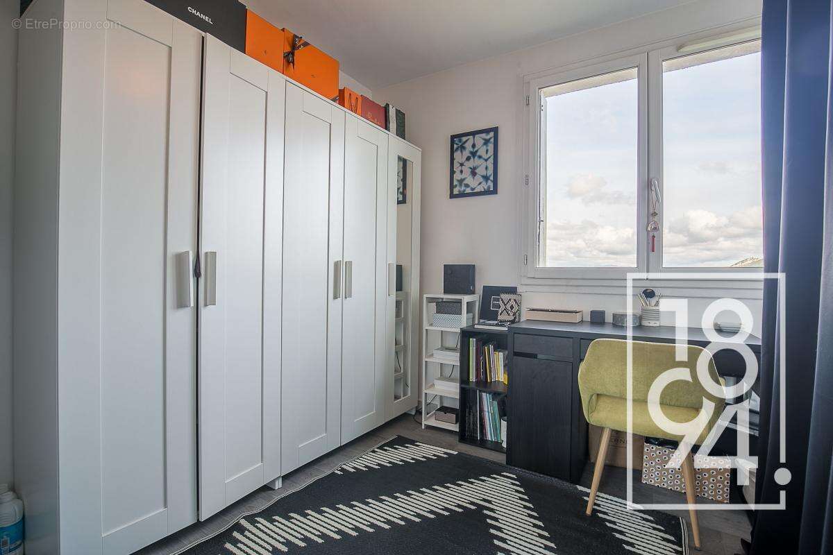 Appartement à MARSEILLE-9E