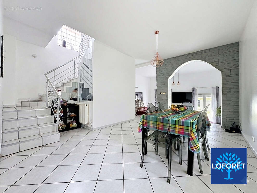 Maison Morangis 6 pièce(s) 133 m² - photo 6