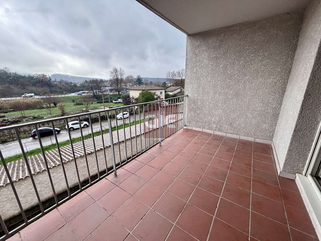 Appartement à GANGES