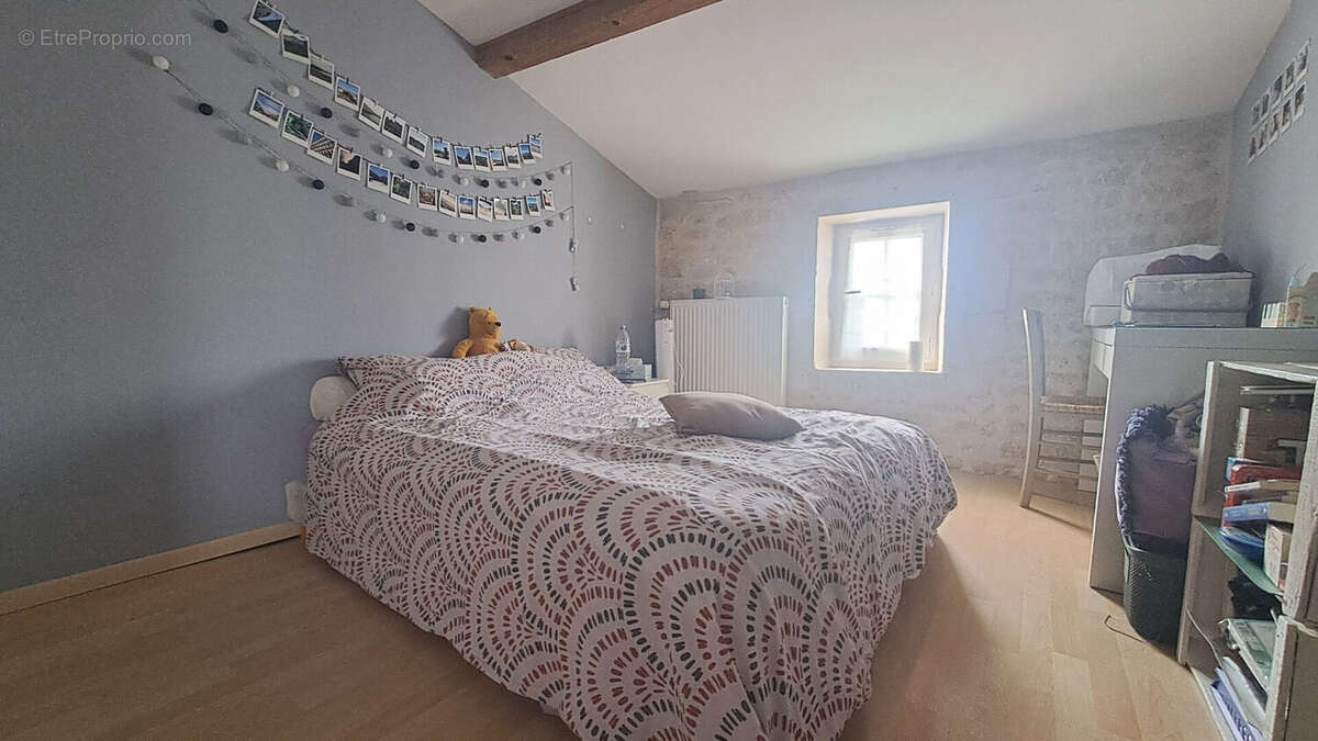 Maison 105 m² à Villiers-En-Plaine  - photo 8