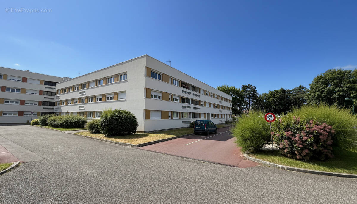 Appartement à PLAISIR