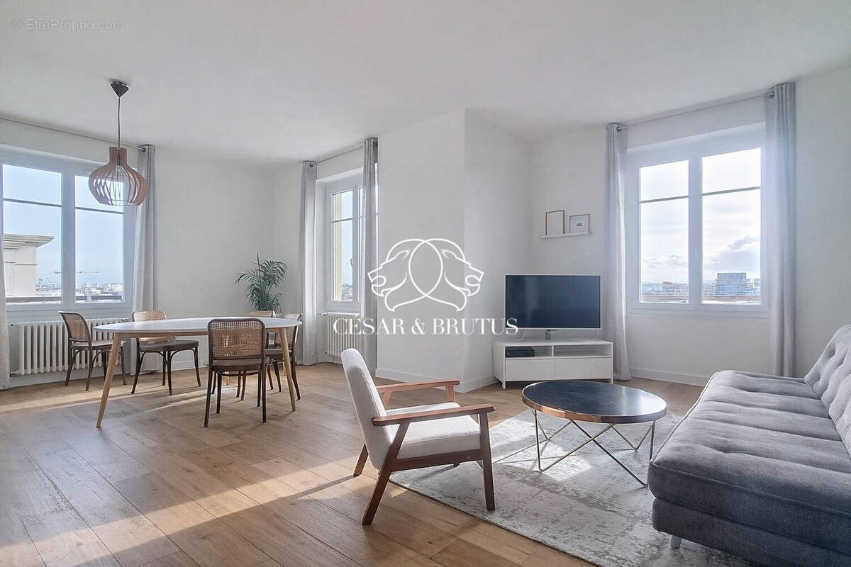 Appartement à LYON-7E