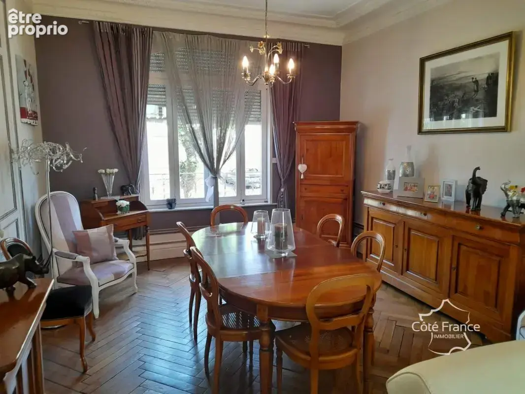A proximité de tous commerces, lot de 3 maisons avec piscine - photo 12