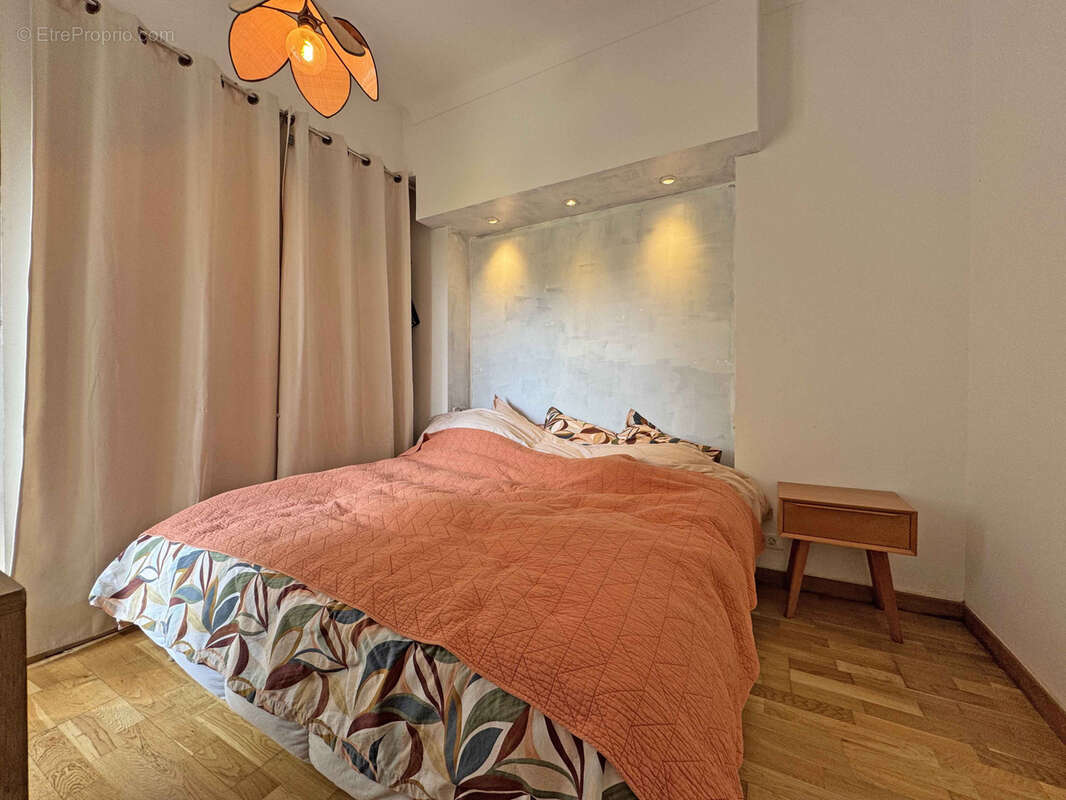 Vence - Villa rénovée avec jardin et appartement indépendant à proximité du centre-ville - photo 6