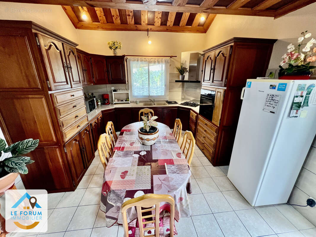 Saint joseph 97480 - villa f6 + mezzanine - confortable - cadre champetre - photo 2