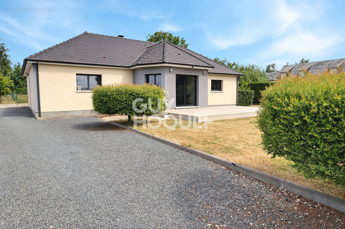 Maison à BERNAY