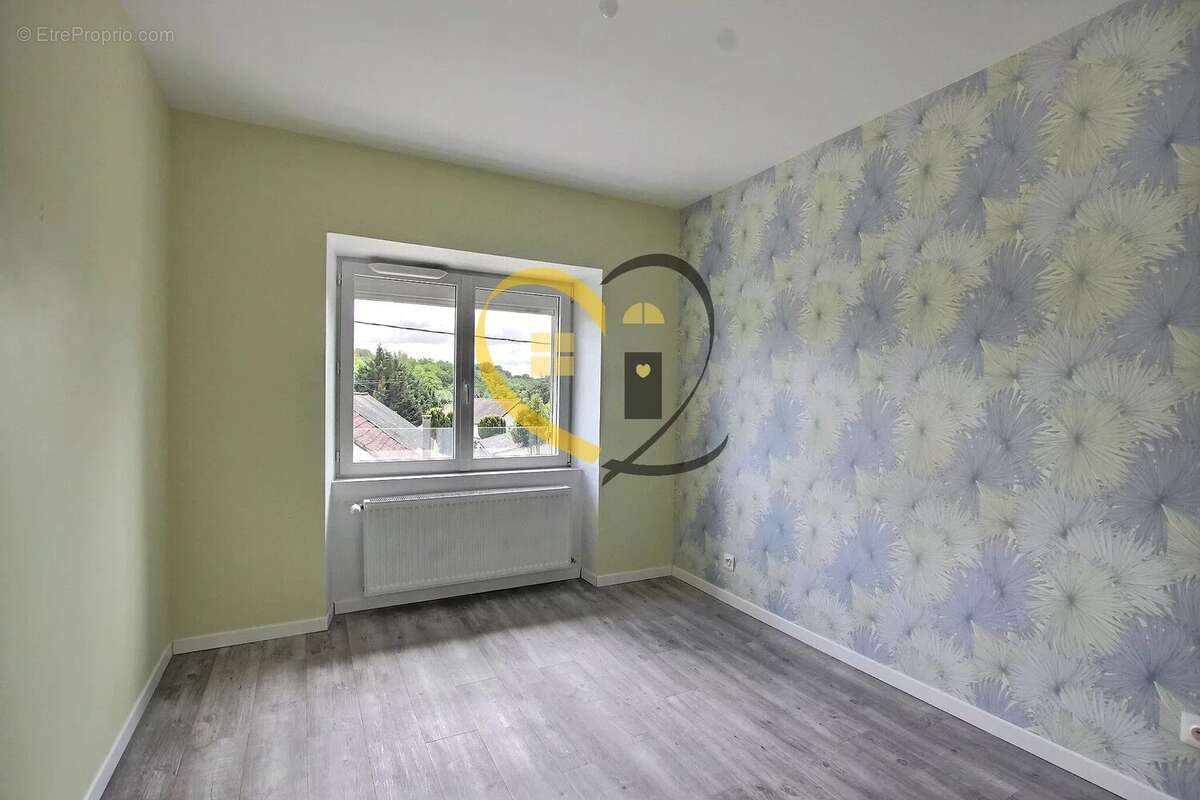 Maison à Saint-Georges-sur-Moulon - photo 8