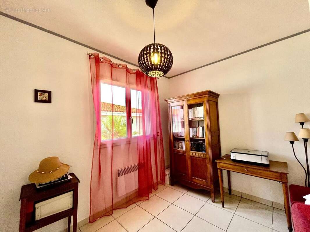 NOUVEAUTE ! F3 + Terrasse + Pkg ! - photo 5