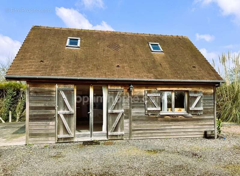 Maison à CREVECOEUR-EN-AUGE