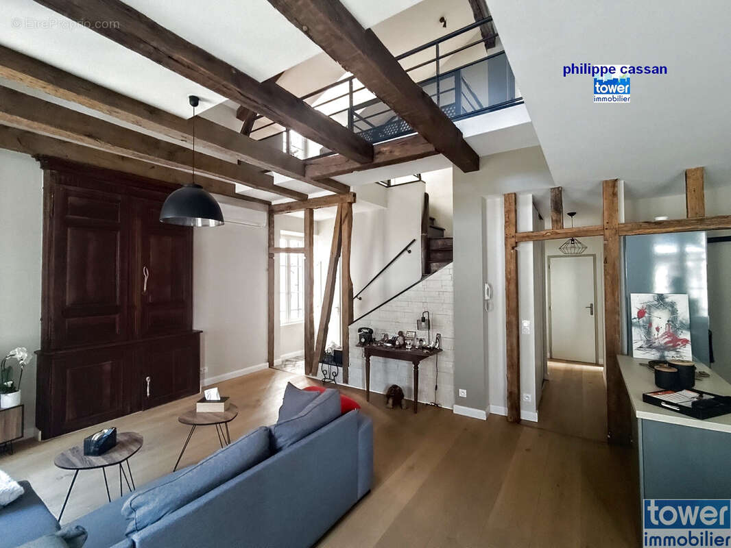 Appartement à VILLEFRANCHE-DE-ROUERGUE
