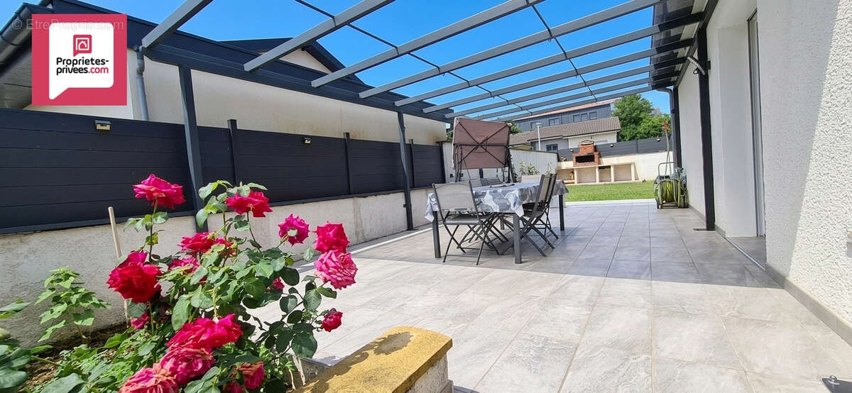 Maison à VIRIAT