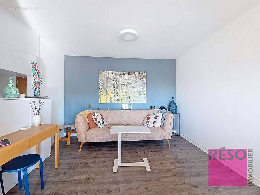 Appartement à VILLE-LA-GRAND