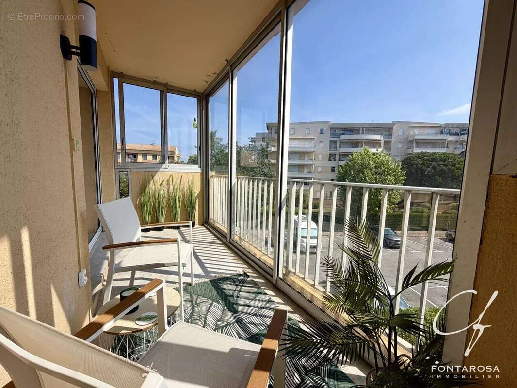Appartement à FREJUS