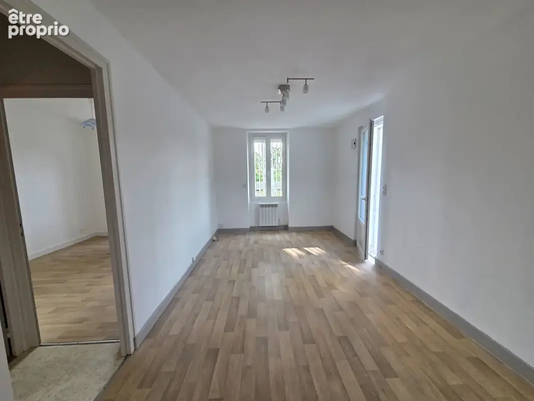 Centre ville avec garage - 41 m²- 393 m² de terrain - photo 4