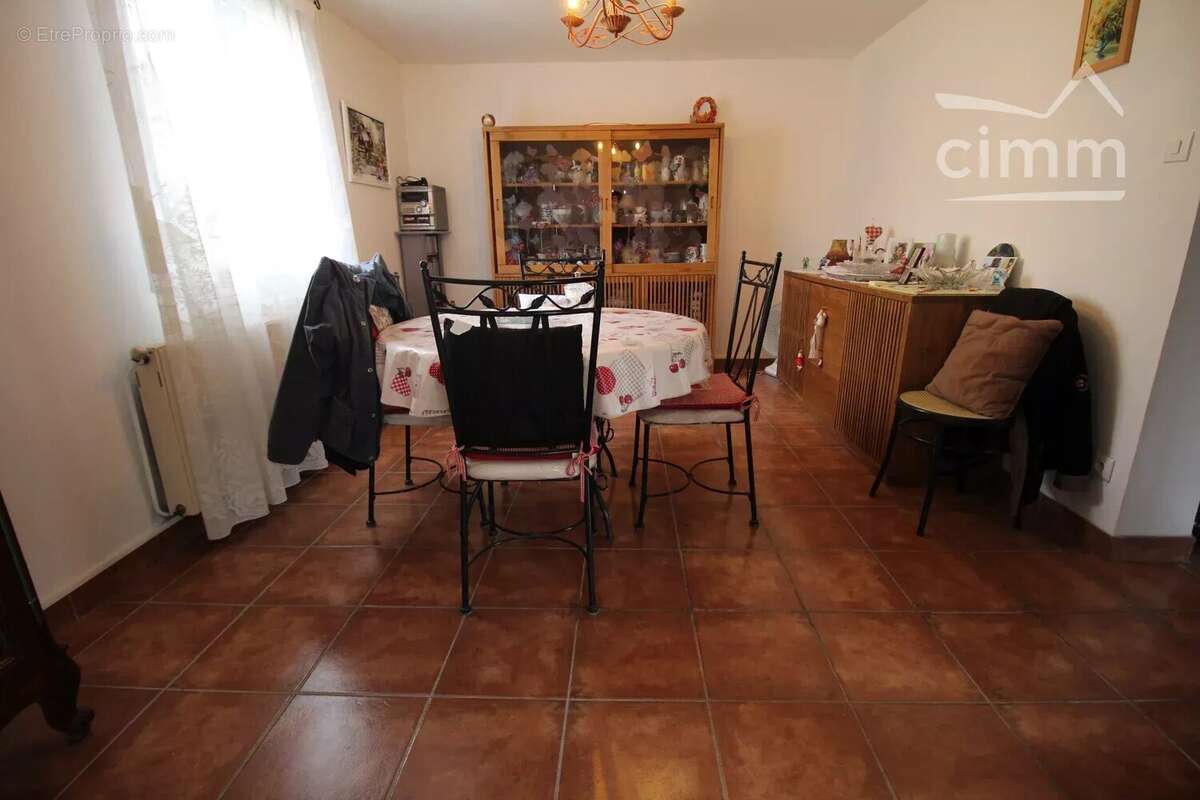Maison à MONTAZELS