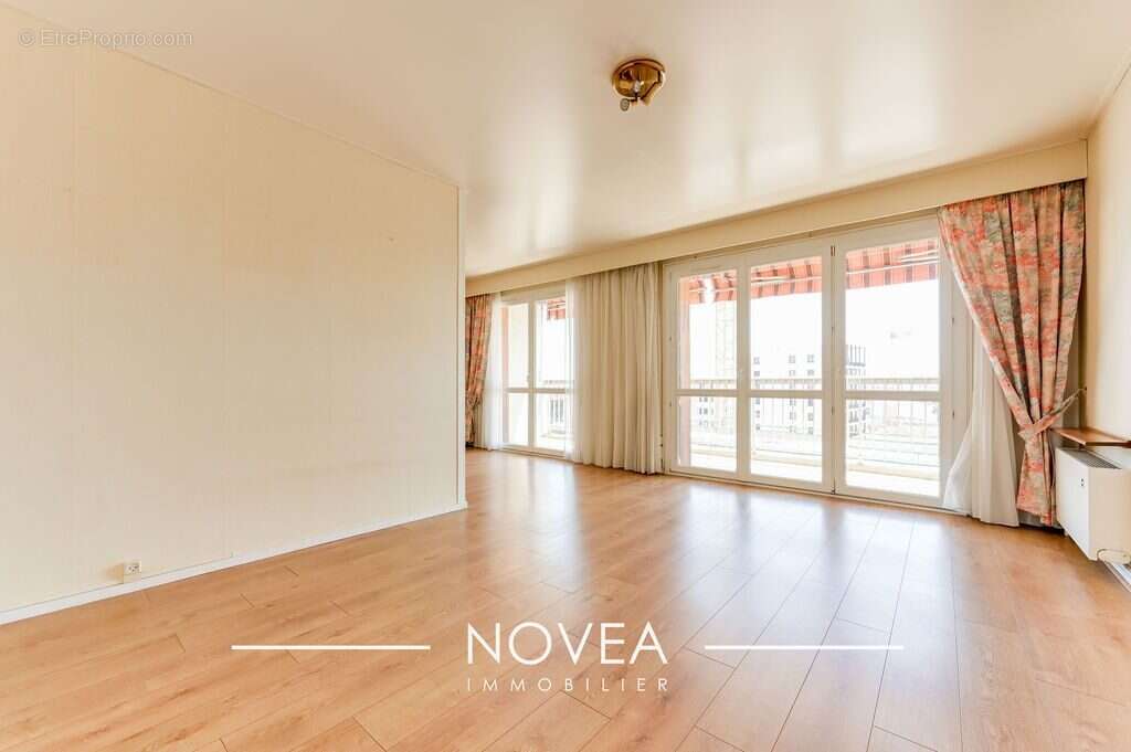 Appartement à VILLEURBANNE