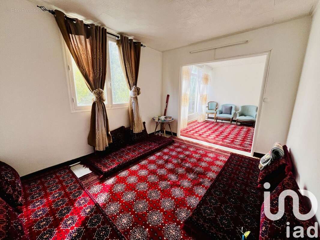 Photo 2 - Appartement à SAVIGNY-SUR-ORGE