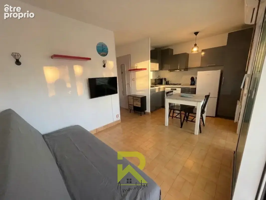 Cap d'agde   richelieu   t2 cabine avec parking proche plage - photo 2