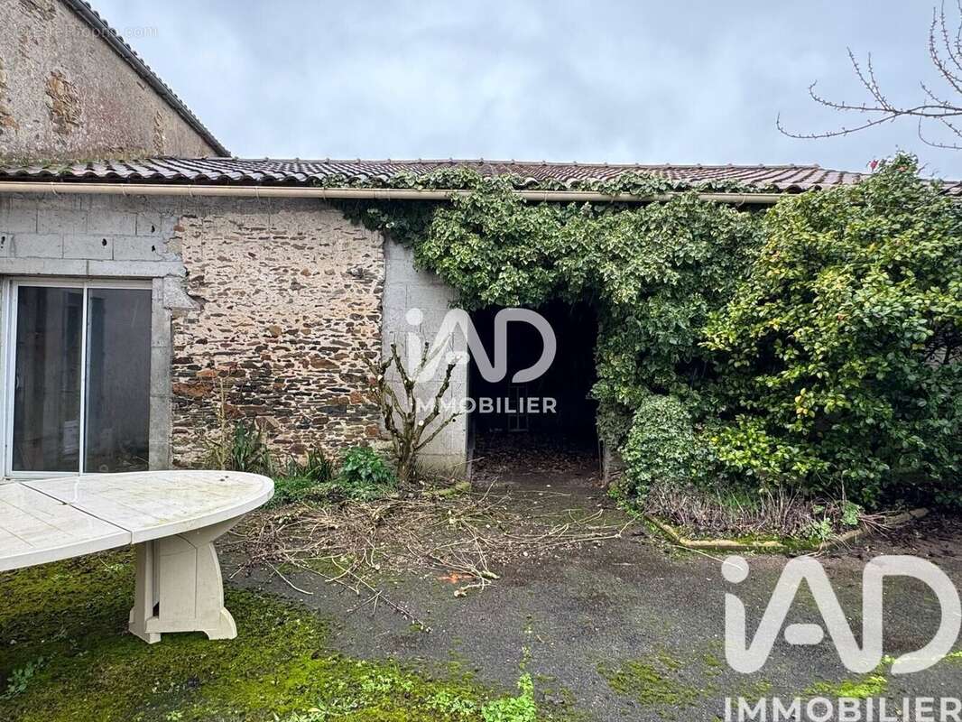 Photo 7 - Maison à HAUTE-GOULAINE